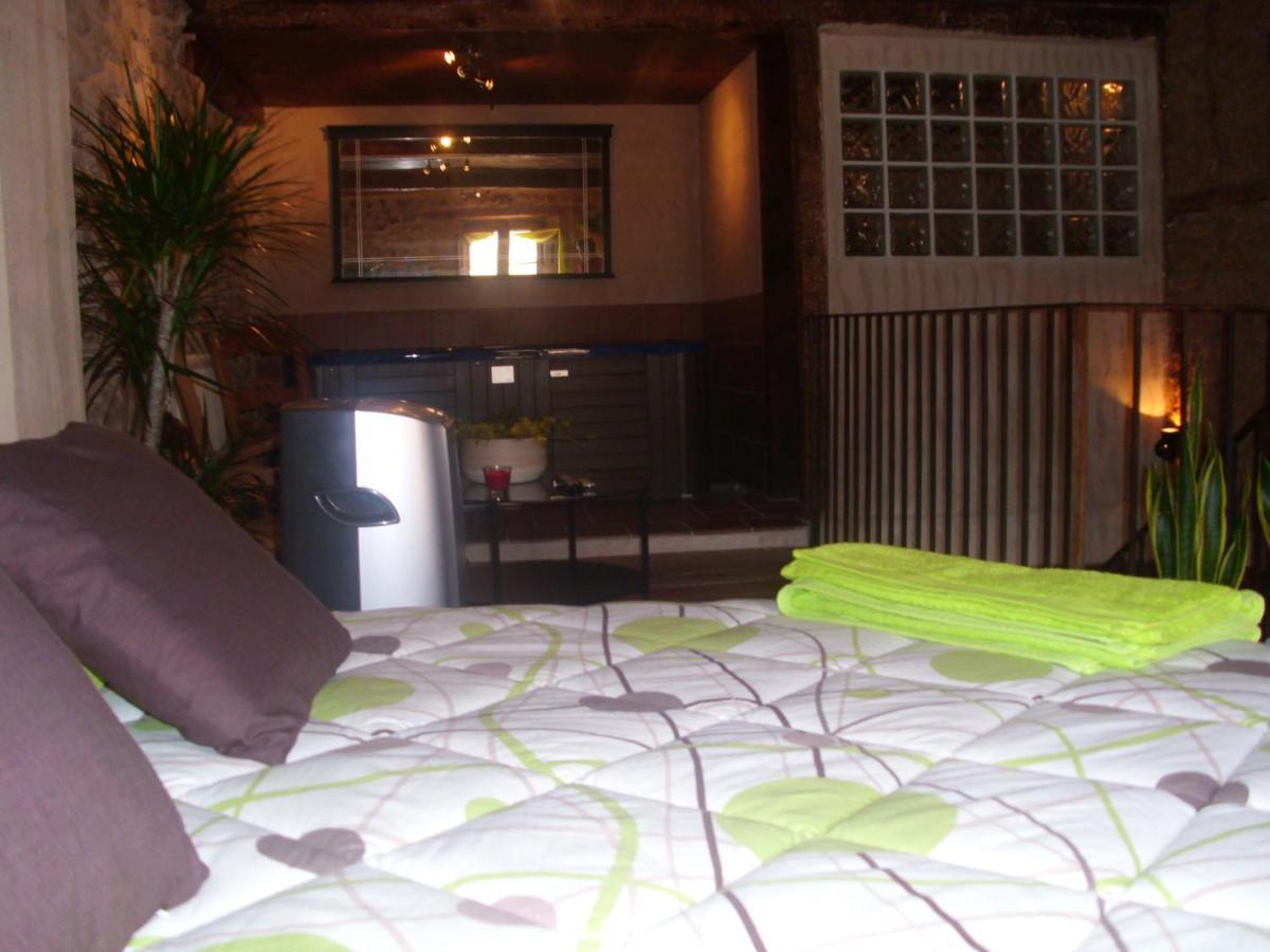 Casa Rural Con Jacuzzi Taberna Del Tio Pedro Cabanas de Polendos Buitenkant foto